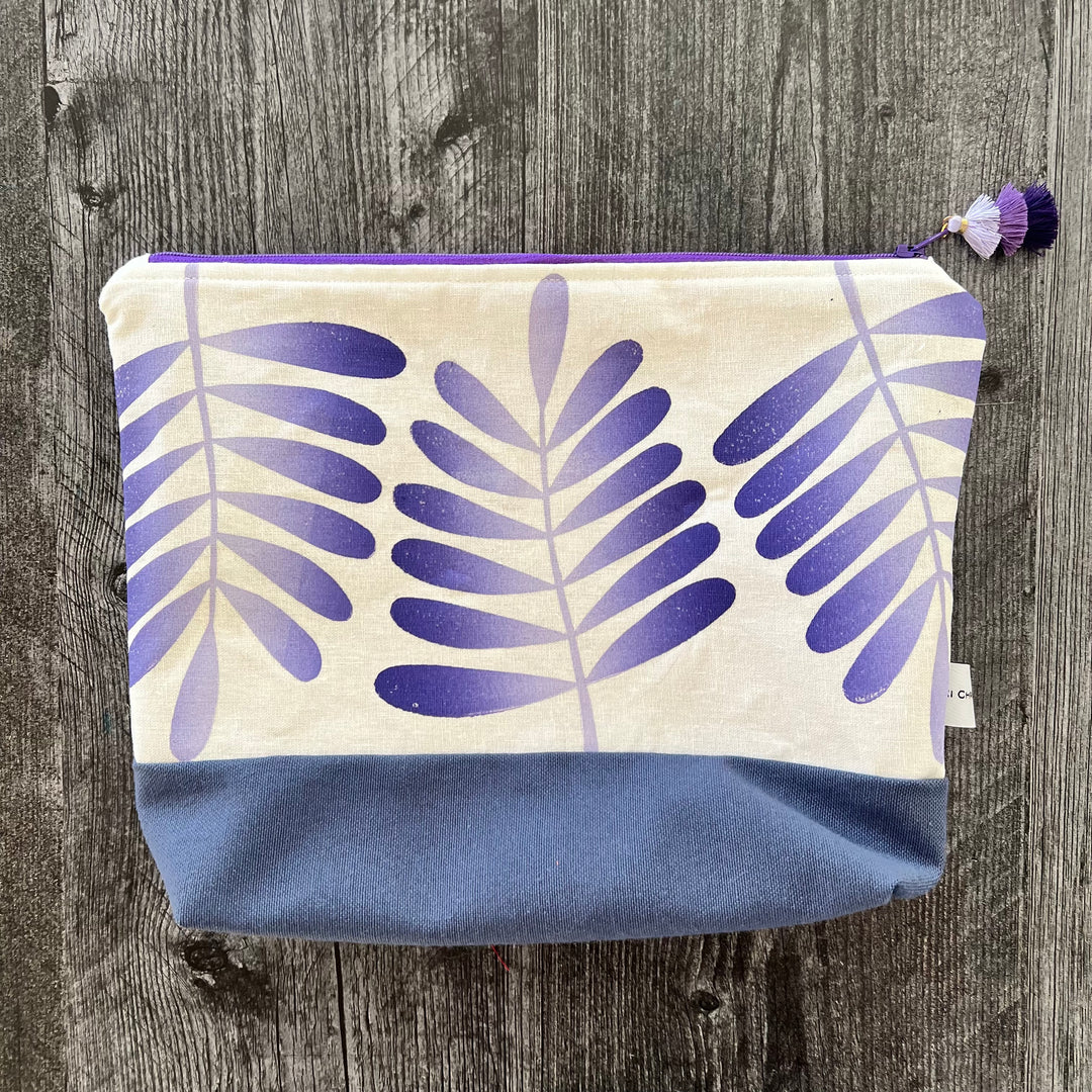 Lavender Zipper Bag