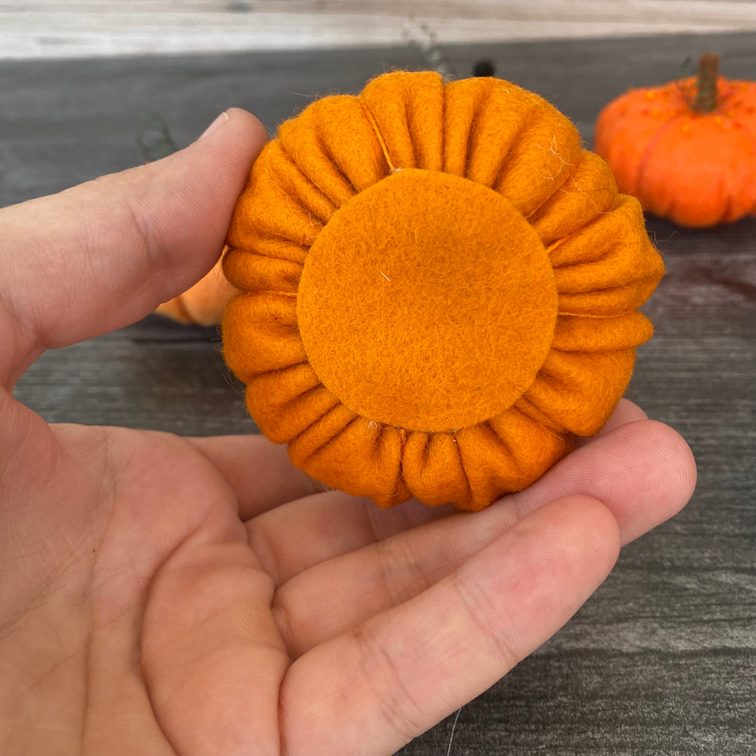 Small Pumpkin Pincushion